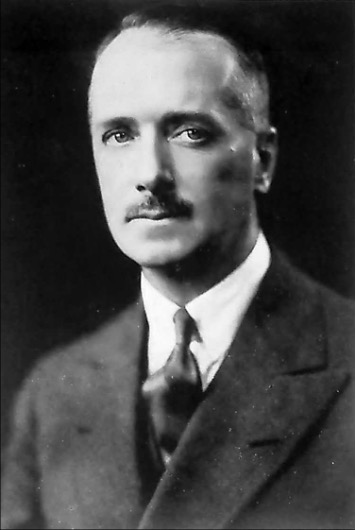 Fichier:Jonh Fidzgerald Brenan (1883-1953).jpg